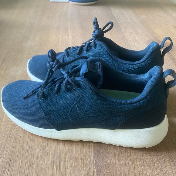 roshe sneakers mens
